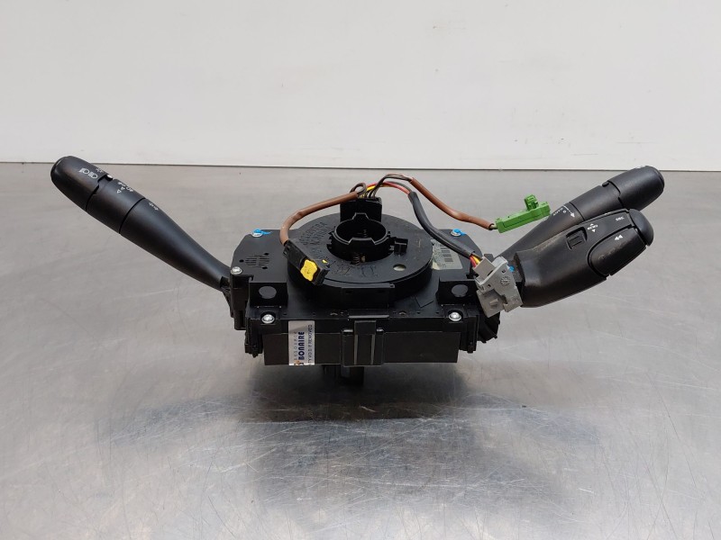 Recambio de mando multifuncion para peugeot 407 (6d_) 1.6 hdi 110 (6d9hzc, 6d9hyc) referencia OEM IAM 96473051XT  