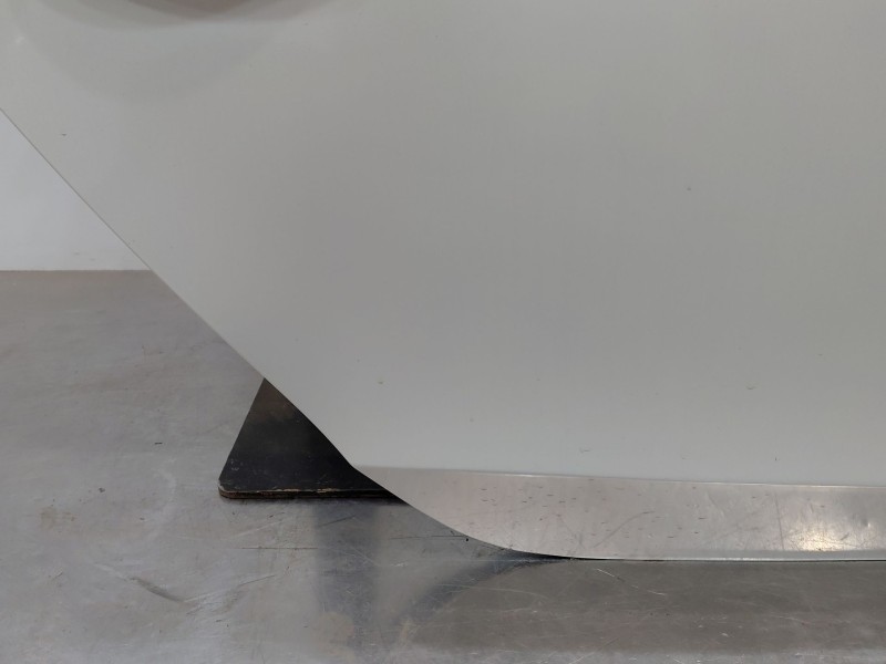 Recambio de puerta trasera derecha para audi a4 b8 (8k2) 2.0 tdi referencia OEM IAM 8K5833052D  