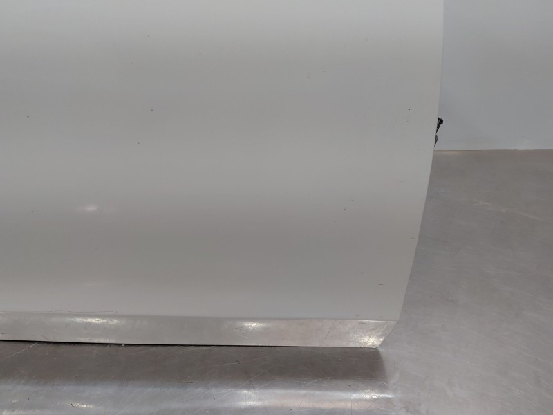 Recambio de puerta delantera derecha para audi a4 b8 (8k2) 2.0 tdi referencia OEM IAM 8K0831052J  