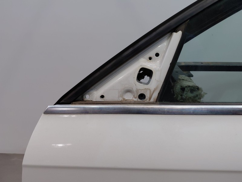 Recambio de puerta delantera izquierda para audi a4 b8 (8k2) 2.0 tdi referencia OEM IAM 8K0831051J  