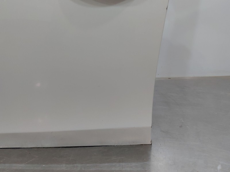 Recambio de puerta delantera izquierda para audi a4 b8 (8k2) 2.0 tdi referencia OEM IAM 8K0831051J  