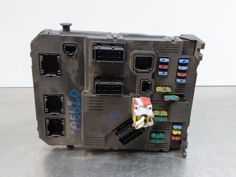 Recambio de caja reles / fusibles para peugeot 407 (6d_) 1.6 hdi 110 (6d9hzc, 6d9hyc) referencia OEM IAM 9655708480  