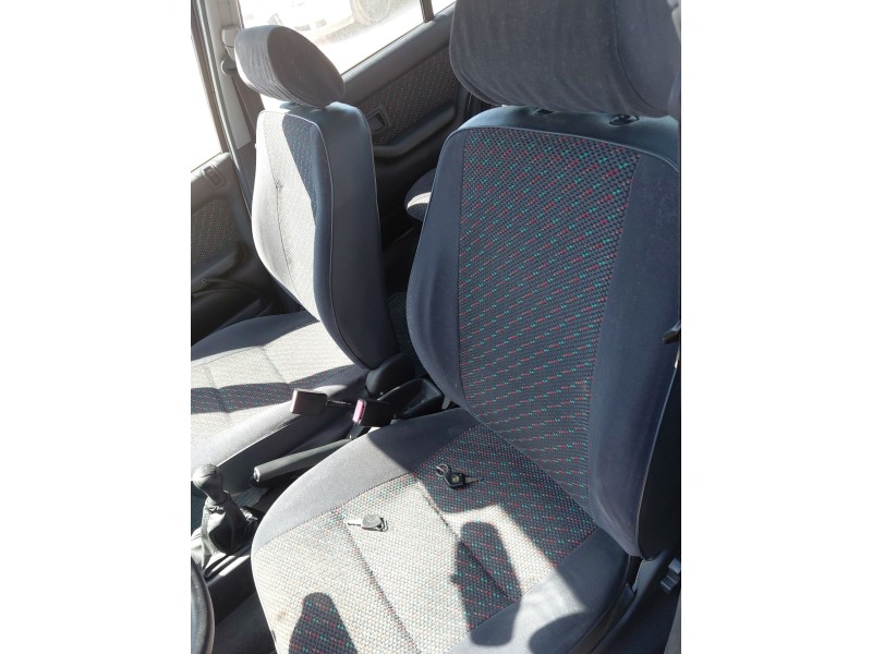 peugeot 306 hatchback (7a, 7c, n3, n5) del año 1996