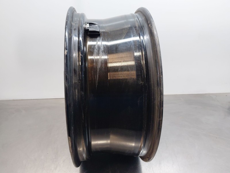 Recambio de llanta para hyundai kona hybrid referencia OEM IAM   