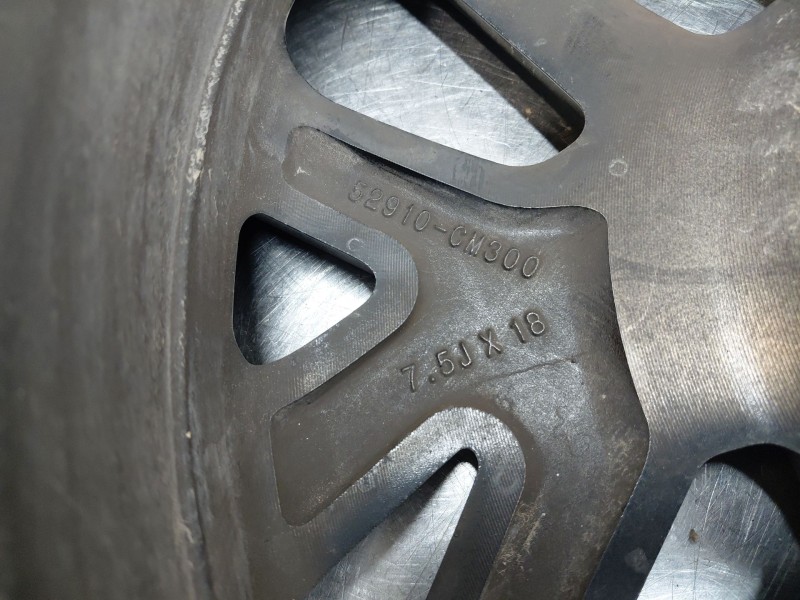 Recambio de llanta para hyundai kona hybrid referencia OEM IAM   