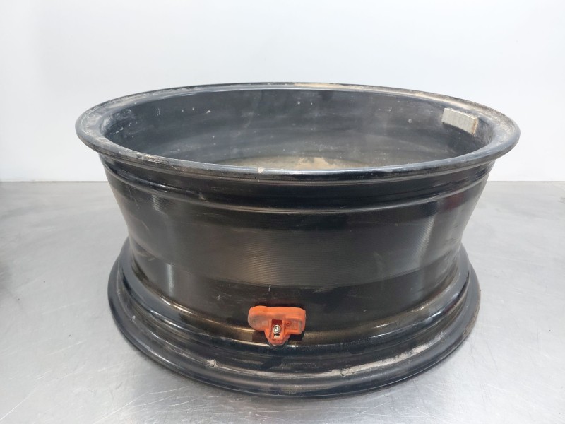 Recambio de llanta para hyundai kona hybrid referencia OEM IAM   