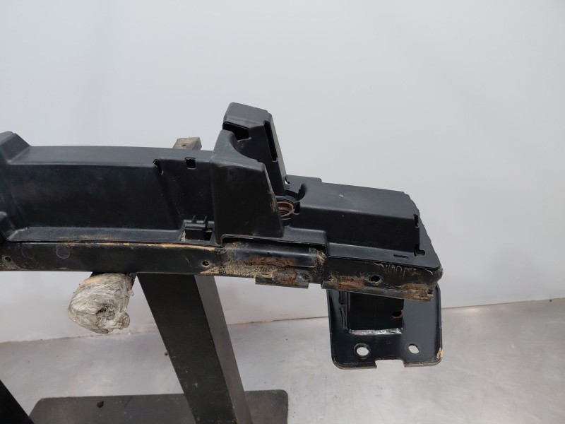 Recambio de refuerzo paragolpes delantero para nissan juke (f16) tekna referencia OEM IAM   