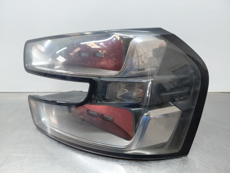 Recambio de piloto trasero derecho para citroën c4 grand picasso shine referencia OEM IAM 9678271380  