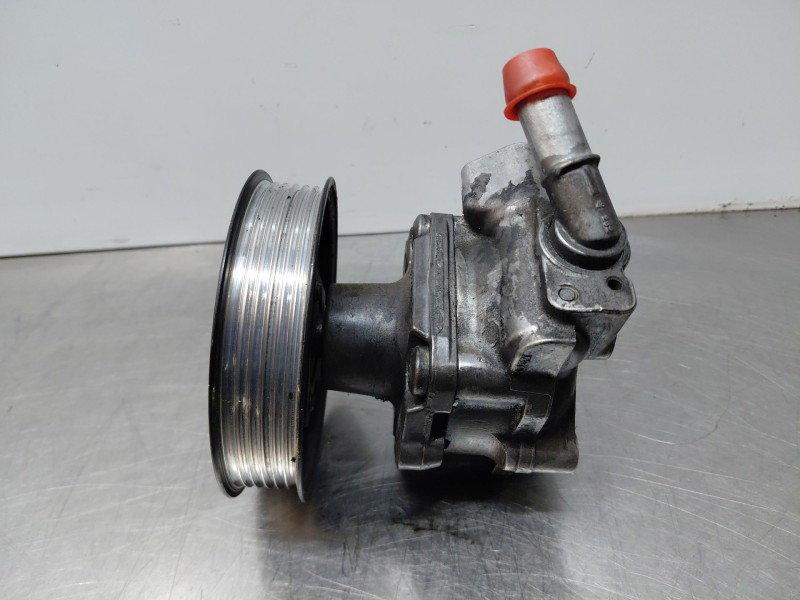 Recambio de bomba direccion para audi a4 b8 (8k2) 2.0 tdi referencia OEM IAM   