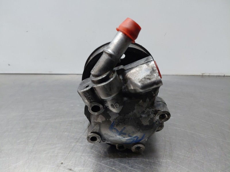 Recambio de bomba direccion para audi a4 b8 (8k2) 2.0 tdi referencia OEM IAM   