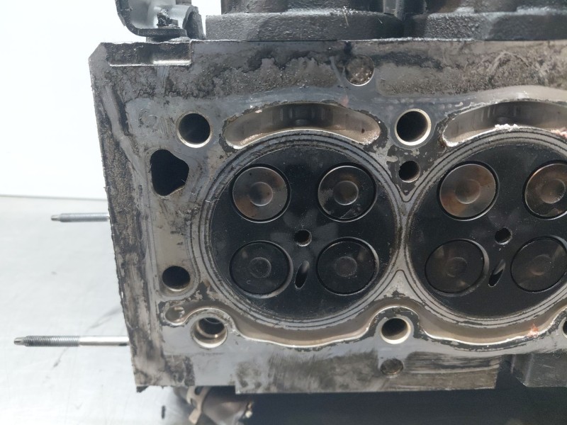 Recambio de culata para mitsubishi outlander ii (cw_w) 2.2 di-d referencia OEM IAM 0200GH MN982018 