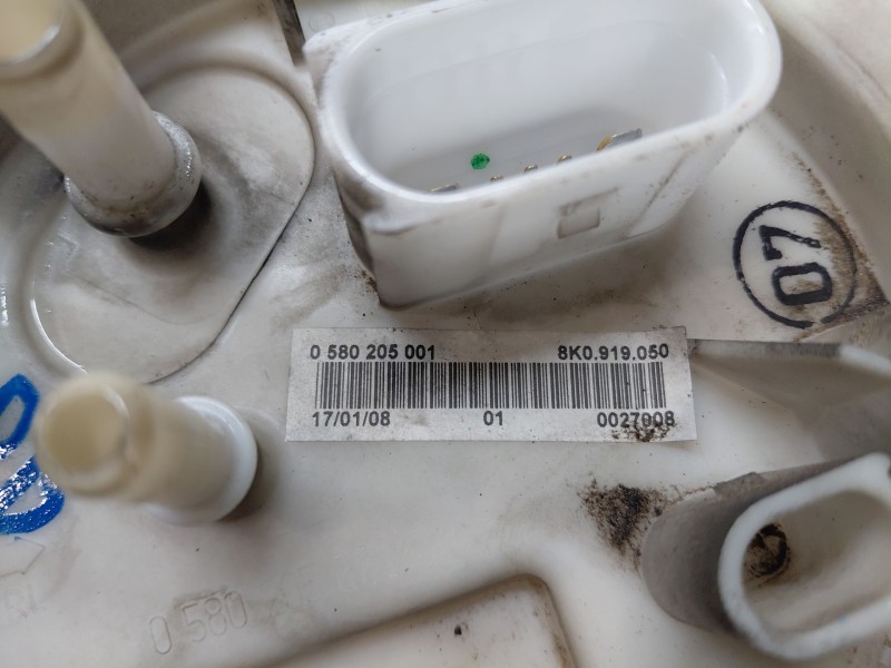 Recambio de aforador para audi a4 b8 (8k2) 2.0 tdi referencia OEM IAM 8K0919050L  