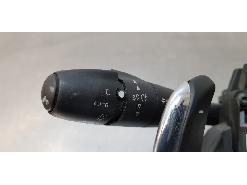 Recambio de mando multifuncion para citroen c4 grand picasso exclusive referencia OEM IAM 96591774XT   Recambio de mando multifuncion para citroen c4 grand picasso exclusive referencia OEM IAM 96591774XT