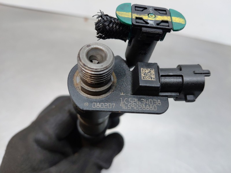 Recambio de inyector para mitsubishi outlander ii (cw_w) 2.2 di-d 4wd referencia OEM IAM 9659228880  