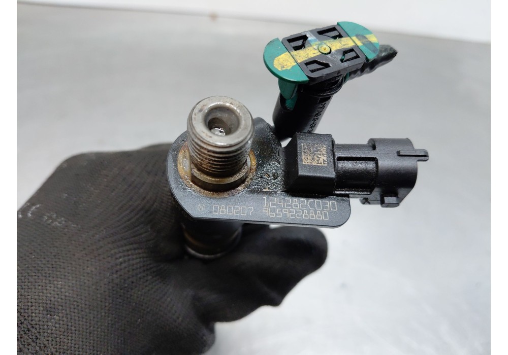 Recambio de inyector para mitsubishi outlander ii (cw_w) 2.2 di-d 4wd referencia OEM IAM 9659228880  