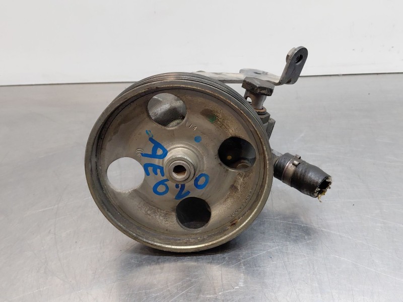 Recambio de bomba direccion para peugeot 407 (6d_) 1.6 hdi 110 (6d9hzc, 6d9hyc) referencia OEM IAM 4007GX  