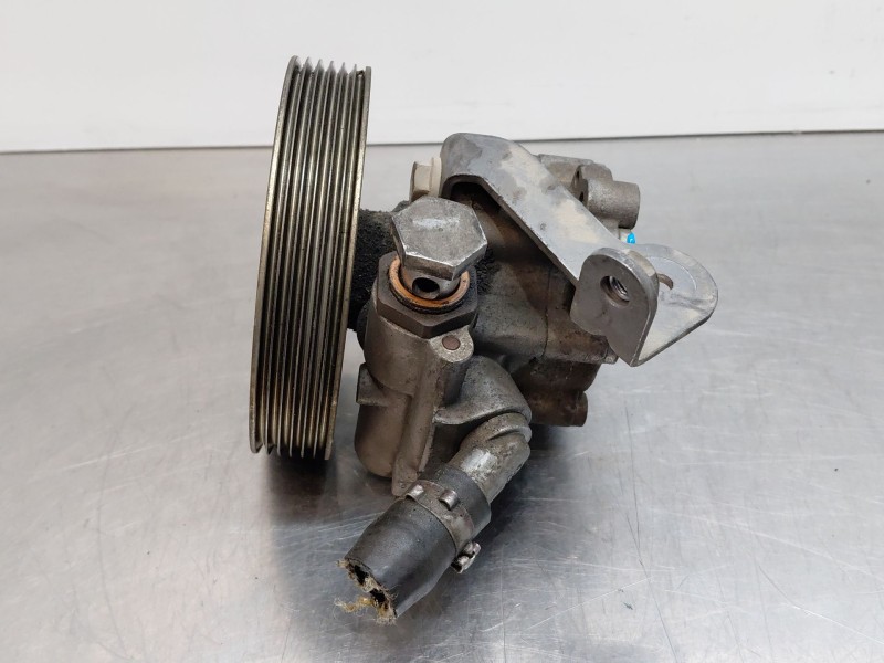 Recambio de bomba direccion para peugeot 407 (6d_) 1.6 hdi 110 (6d9hzc, 6d9hyc) referencia OEM IAM 4007GX  