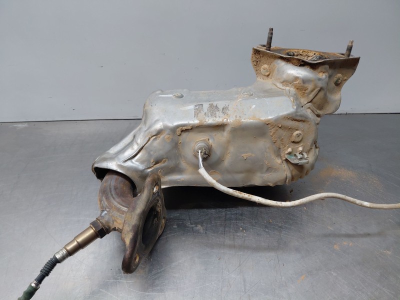 Recambio de catalizador para renault clio iv life referencia OEM IAM   