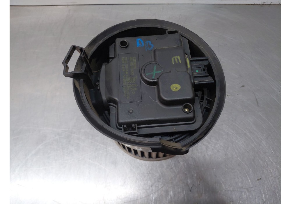 Recambio de motor calefaccion para peugeot 407 (6d_) 1.6 hdi 110 (6d9hzc, 6d9hyc) referencia OEM IAM 6441S3  