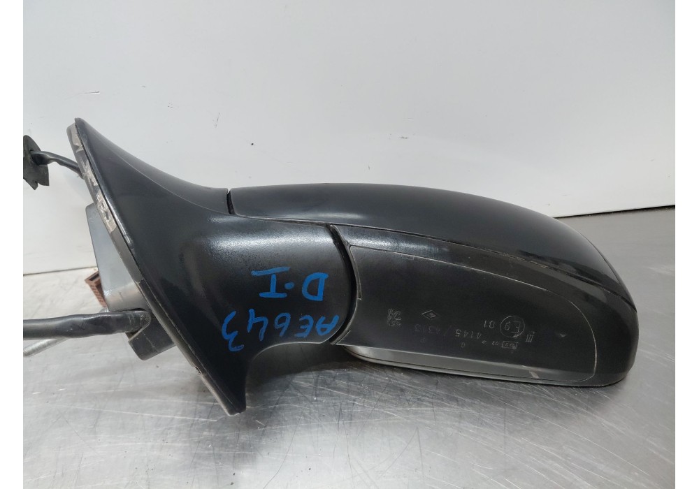 Recambio de retrovisor izquierdo para peugeot 407 (6d_) 1.6 hdi 110 (6d9hzc, 6d9hyc) referencia OEM IAM 8151GV  