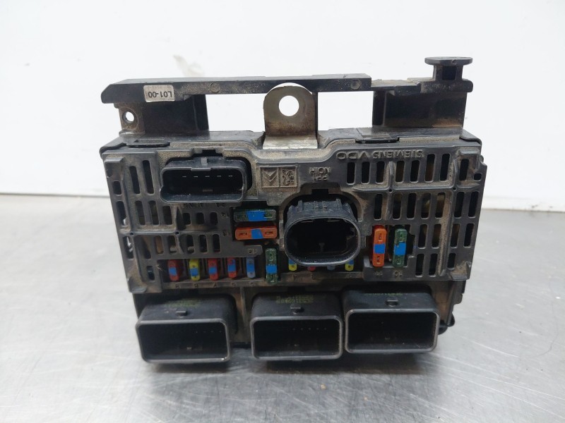 Recambio de caja reles / fusibles para peugeot 407 (6d_) 1.6 hdi 110 (6d9hzc, 6d9hyc) referencia OEM IAM 9661682580  