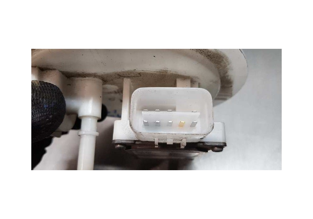 Recambio de aforador para kia sportage basic 2wd referencia OEM IAM 31110D7050  
