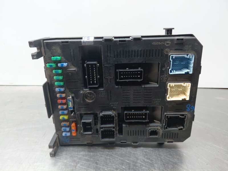 Recambio de caja reles / fusibles para peugeot 407 (6d_) 1.6 hdi 110 (6d9hzc, 6d9hyc) referencia OEM IAM 9661940180  