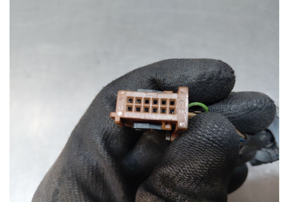 Recambio de retrovisor derecho para peugeot 407 (6d_) 1.6 hdi 110 (6d9hzc, 6d9hyc) referencia OEM IAM 8149VC  