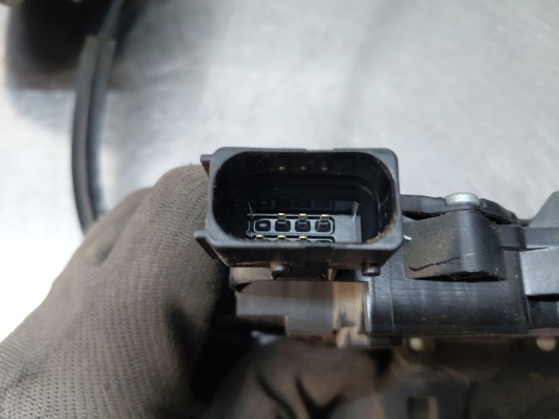 Recambio de cerradura puerta delantera derecha para fiat ducato 250 furgón multijet referencia OEM IAM 1350147080  