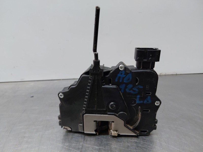 Recambio de cerradura puerta lateral derecha para fiat ducato 250 furgón multijet referencia OEM IAM 1393801080  