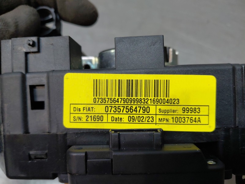 Recambio de mando multifuncion para fiat ducato 250 furgón multijet referencia OEM IAM 7357564790  