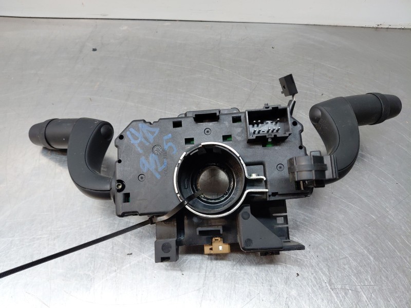 Recambio de mando multifuncion para fiat ducato 250 furgón multijet referencia OEM IAM 7357564790  