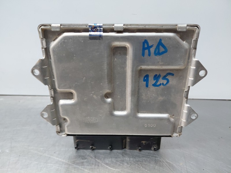 Recambio de centralita motor uce para fiat ducato 250 furgón multijet referencia OEM IAM 55261982  