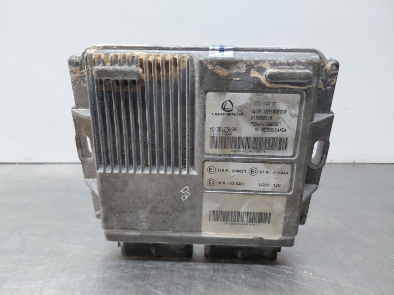 Recambio de centralita motor uce para renault clio iv life referencia OEM IAM 169102801R  