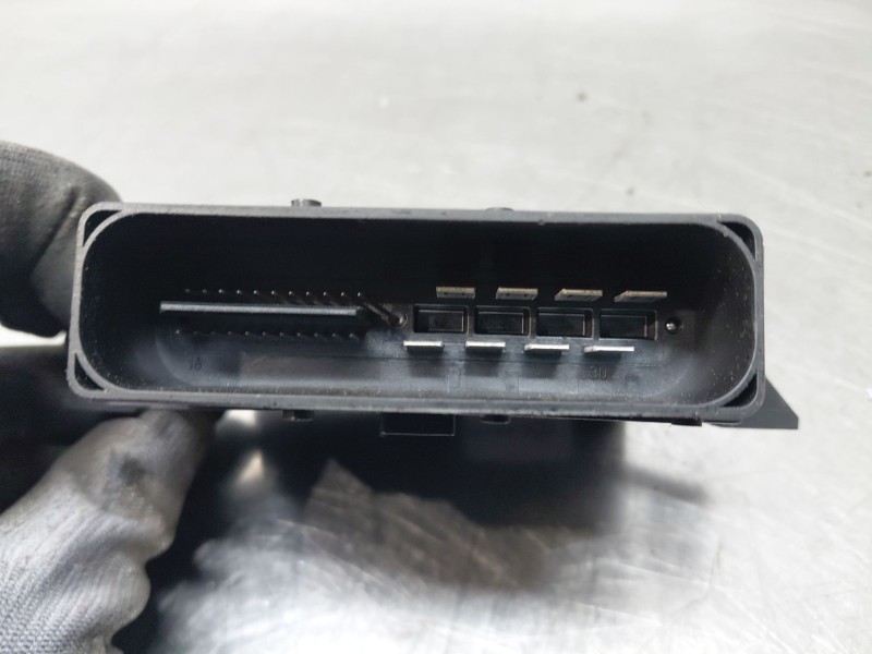 Recambio de modulo electronico para audi a4 b8 (8k2) 2.0 tdi referencia OEM IAM 8K0907801C  