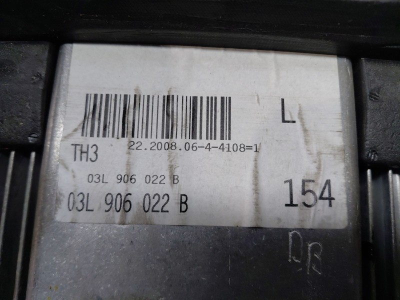 Recambio de centralita motor uce para audi a4 b8 (8k2) 2.0 tdi referencia OEM IAM 03L906022B  