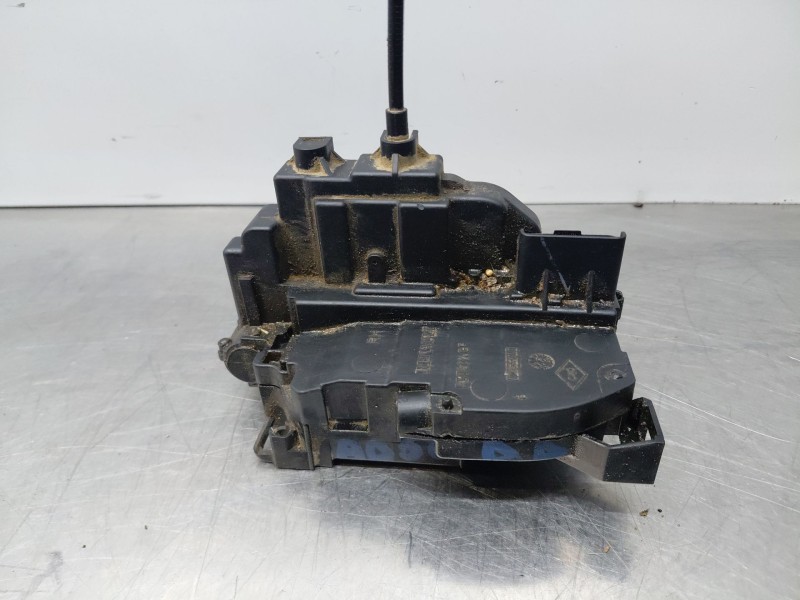 Recambio de cerradura puerta delantera derecha para renault master iii furgón referencia OEM IAM   