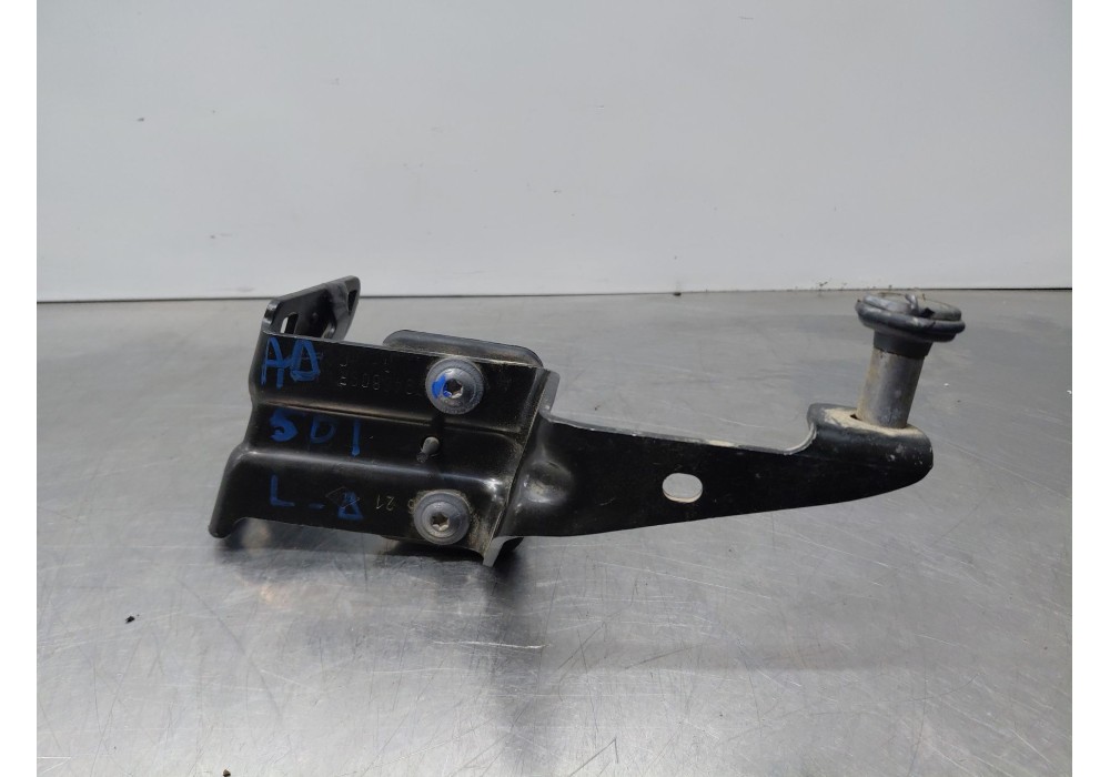 Recambio de soporte / guia puerta corredera para renault master iii furgón referencia OEM IAM   
