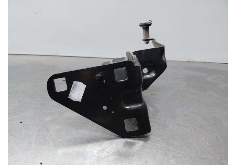 Recambio de soporte / guia puerta corredera para renault master iii furgón referencia OEM IAM   