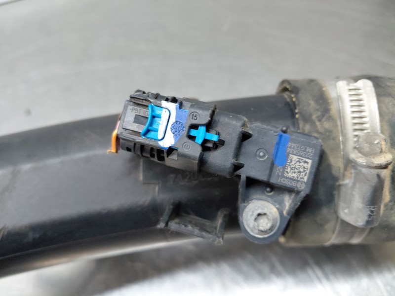 Recambio de tubo presion turbocompresor para renault master iii furgón referencia OEM IAM   