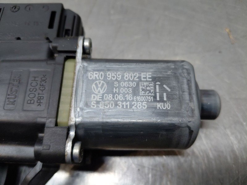 Recambio de motor elevalunas delantero derecho para seat ibiza st (6p8) style referencia OEM IAM   