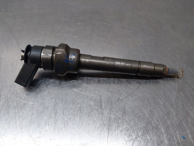 Recambio de inyector para bmw x1 (e84) xdrive 18 d referencia OEM IAM 0445110289  