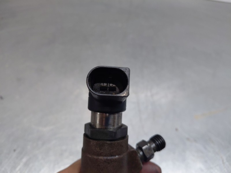 Recambio de inyector para peugeot 407 coupé (6c_) 2.7 hdi referencia OEM IAM 1980H1  