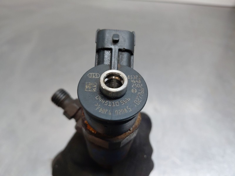 Recambio de inyector para peugeot partner kasten active referencia OEM IAM   