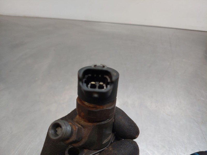 Recambio de inyector para citroën c4 berlina collection referencia OEM IAM 0445110239  