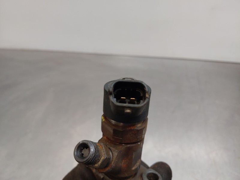 Recambio de inyector para citroën c4 berlina collection referencia OEM IAM 0445110239  