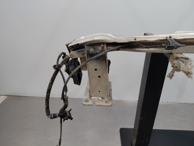 Recambio de refuerzo paragolpes delantero para audi a4 ber. (b8) multitronic referencia OEM IAM 8K0807113  