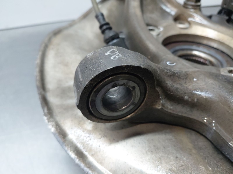 Recambio de mangueta delantera derecha para audi a4 b8 (8k2) 2.0 tdi referencia OEM IAM 8K0407254T  