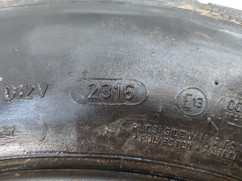 Recambio de neumatico repuesto para fiat ducato 250 furgón multijet referencia OEM IAM 1375621080  