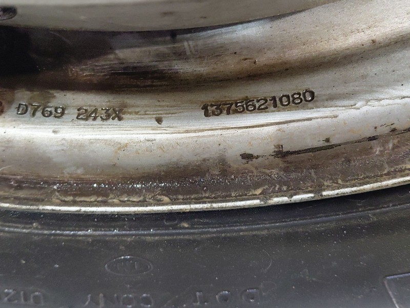 Recambio de neumatico repuesto para fiat ducato 250 furgón multijet referencia OEM IAM 1375621080  